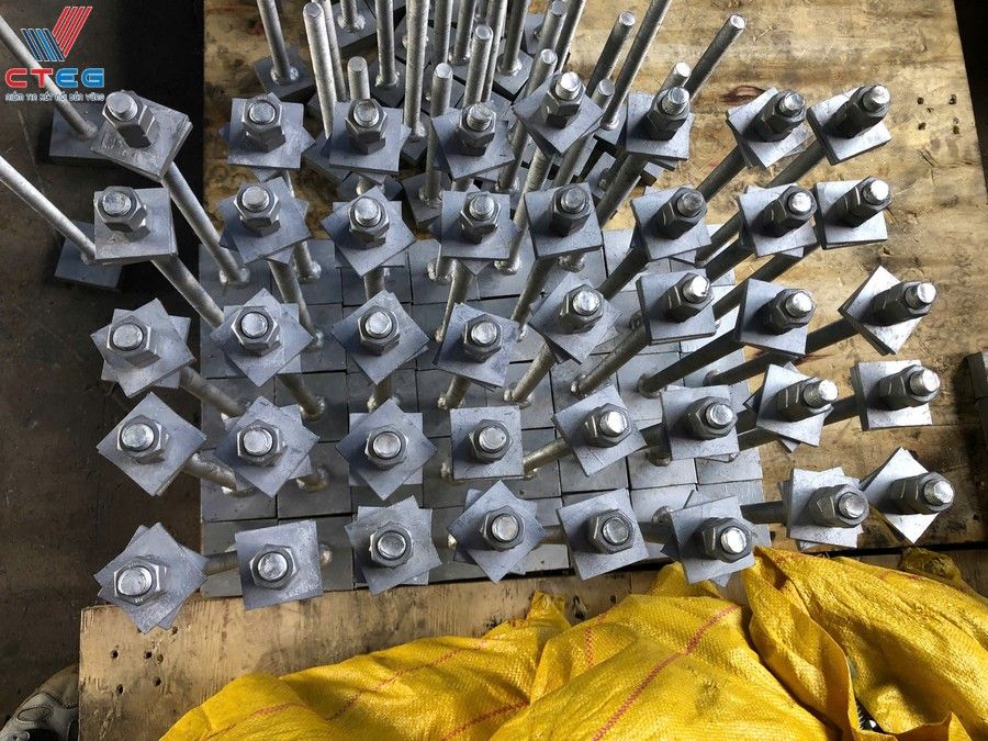 When to Use Each: Practical Scenarios for Your Construction Project